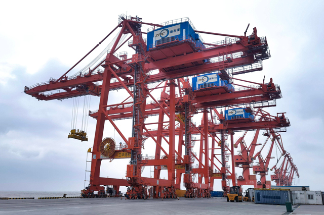 Ship To Shore Container Cranes