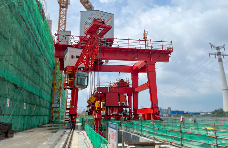 Adjustable Gantry Crane