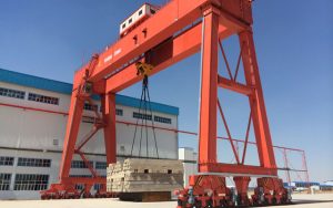 what is a gantry crane?