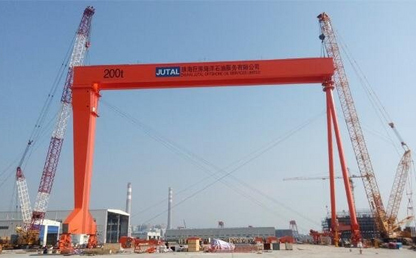 telescoping gantry crane