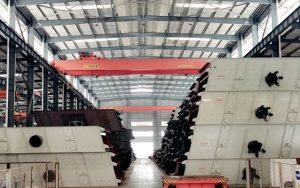 what is a bridge crane?