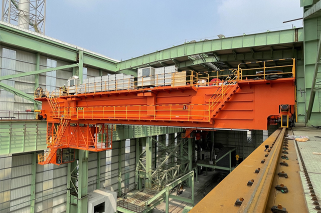 Overhead Crane 25 Tons